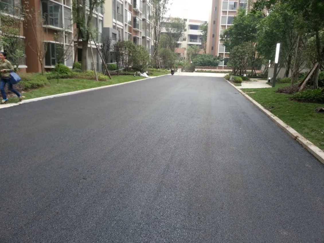 麻城沥青道路施工的养护方法
